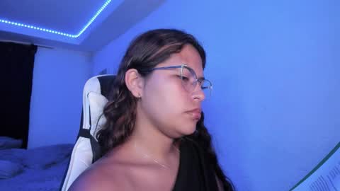 Snapshot of ladybrown_16 chatting on March 8, 2026, 3:21 am Lady online show from March 8, 2026, 3:21 am
