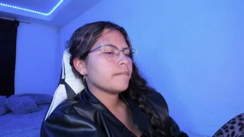 Snapshot of ladybrown_16 chatting on March 11, 2026, 5:02 am Lady online show from March 11, 2026, 5:02 am