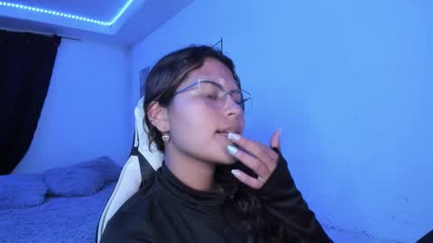 Snapshot of ladybrown_16 chatting on March 12, 2026, 2:07 am Lady online show from March 12, 2026, 2:07 am
