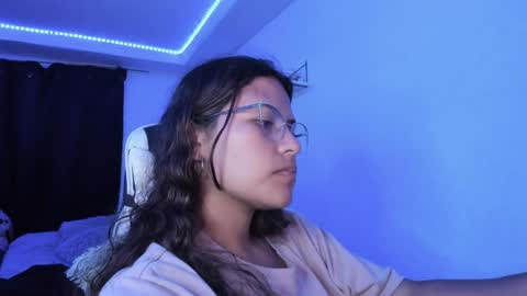 Snapshot of ladybrown_16 chatting on March 27, 2026, 3:01 am Lady online show from March 27, 2026, 3:01 am