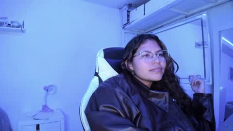 Snapshot of ladybrown_16 chatting on April 11, 2026, 7:45 am Lady online show from April 11, 2026, 7:45 am