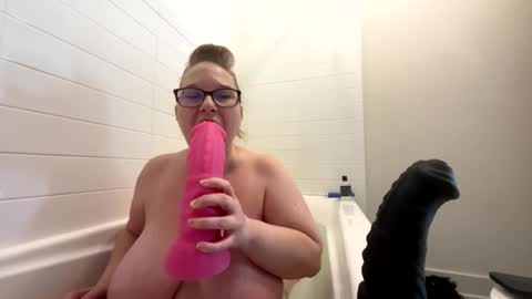 LadyCherieLynn online show from February 16, 2026, 3:19 pm