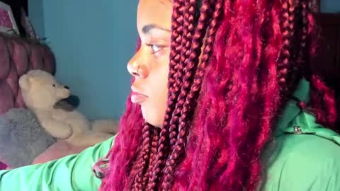 leidy daniela online show from December 3, 2024, 2:25 am