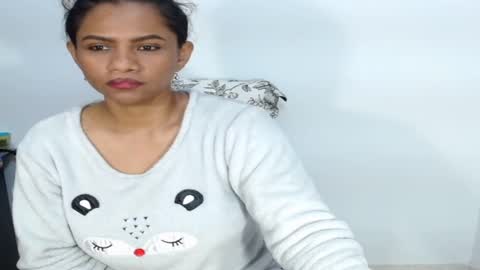 lady online show from March 6, 2026, 5:37 am