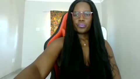 Snapshot of ladymalaika chatting on July 14, 2026, 11:49 am Malaika online show from July 14, 2026, 11:49 am