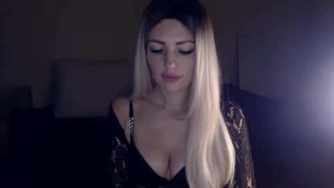 Snapshot of ladymoonlight8 chatting on December 28, 2024, 1:59 pm Monika online show from December 28, 2024, 1:59 pm