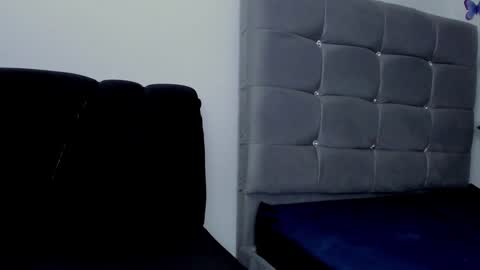 Ladysexy hot19  online show from January 5, 2025, 8:43 am