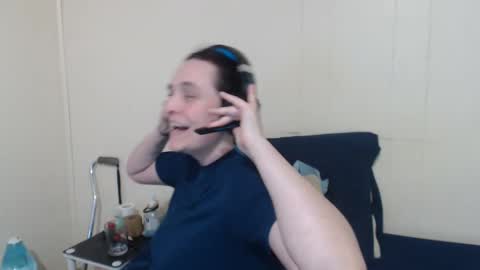 LadySlate online show from February 26, 2025, 5:53 am