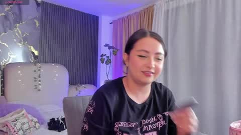 Lady  online show from June 4, 2026, 5:02 am