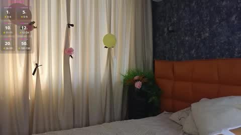 Lilia online show from September 17, 2025, 6:48 am