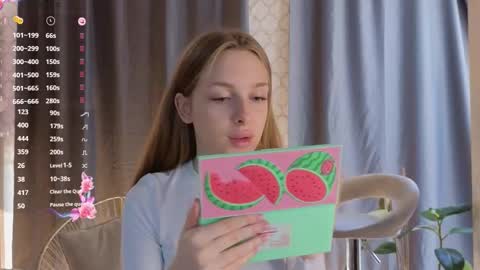 Lilia online show from November 16, 2025, 6:19 am