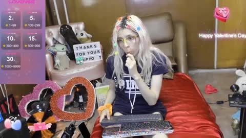 Skinnygirl online show from December 5, 2024, 11:29 pm