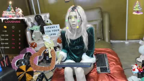 Skinnygirl online show from December 18, 2024, 2:42 am