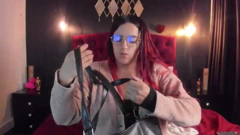 Laia  online show from March 28, 2026, 11:54 am