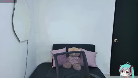 Snapshot of laila_addison chatting on January 18, 2025, 6:03 am laila online show from January 18, 2025, 6:03 am