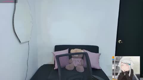 Snapshot of laila_addison chatting on February 17, 2026, 3:47 am laila online show from February 17, 2026, 3:47 am