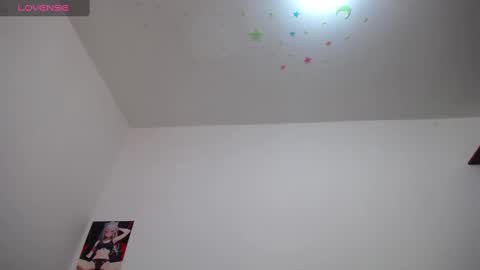 Snapshot of laila_laly chatting on February 7, 2025, 2:47 pm Leila Laly online show from February 7, 2025, 2:47 pm