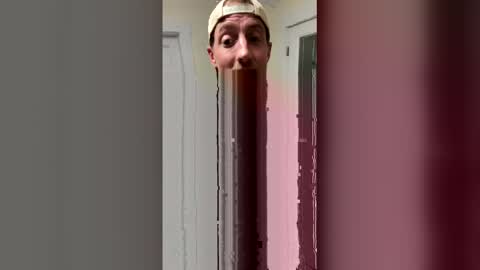 lailajeand online show from April 18, 2026, 8:07 am