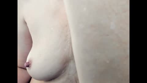 LAILA online show from November 28, 2025, 5:26 pm