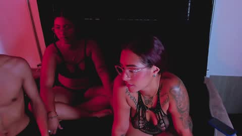 Laisy fox online show from January 29, 2025, 6:18 pm