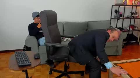 lajose52 online show from November 10, 2025, 7:57 pm