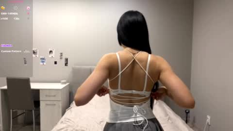 Emily online show from December 5, 2025, 6:00 am