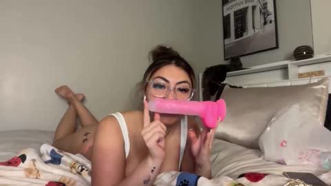 Snapshot of lalaxxo chatting on March 3, 2026, 4:51 am lalaxxo online show from March 3, 2026, 4:51 am