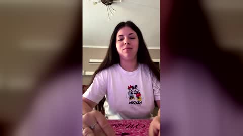 lale1999 online show from April 27, 2026, 6:55 am