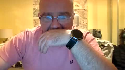 Snapshot of lamabama chatting on October 18, 2025, 5:35 pm lamabama online show from October 18, 2025, 5:35 pm