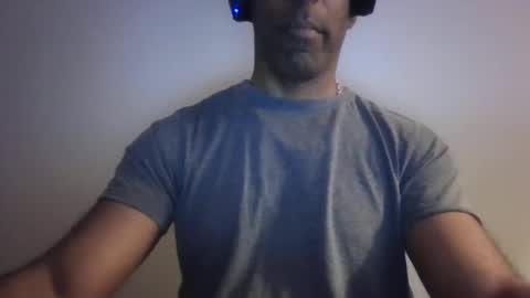 lamanta72 online show from October 21, 2025, 6:14 am