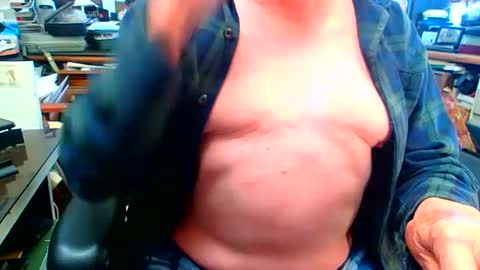 lamarbrazil online show from January 16, 2025, 7:20 pm