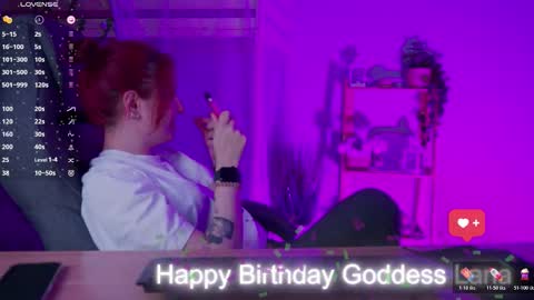 just call me Lana  and her security online show from January 11, 2026, 5:40 pm