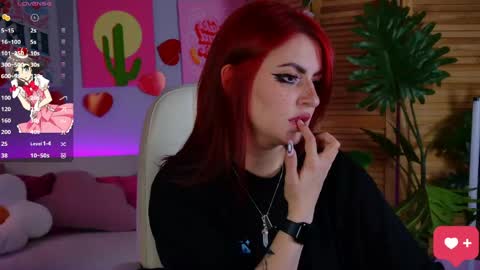 just call me Lana  and her security online show from April 19, 2026, 9:52 am