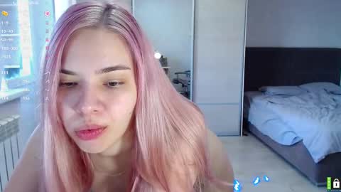 Snapshot of lana__nova chatting on February 20, 2025, 5:55 am Lana online show from February 20, 2025, 5:55 am