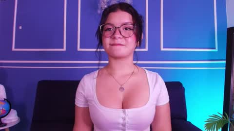  Lana  online show from December 16, 2025, 11:37 am