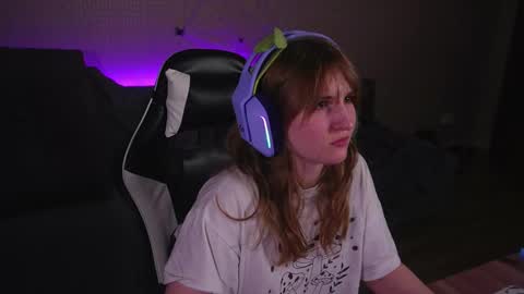 Kay online show from October 26, 2025, 8:48 pm