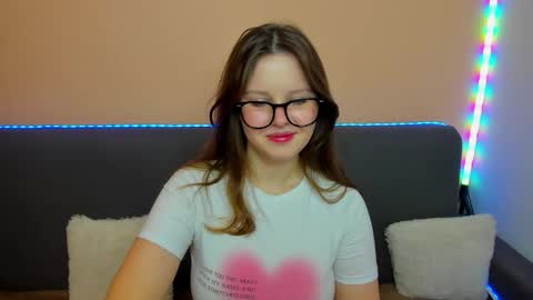 Snapshot of lana_delanay chatting on January 14, 2026, 2:17 am Lana online show from January 14, 2026, 2:17 am