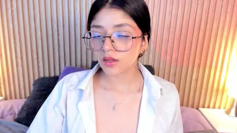 ... .          . ... online show from September 20, 2025, 4:13 am