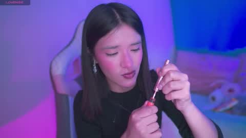 Lana online show from December 2, 2025, 12:27 am