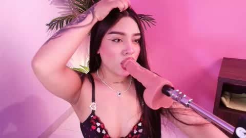 LANA online show from December 19, 2025, 3:57 am