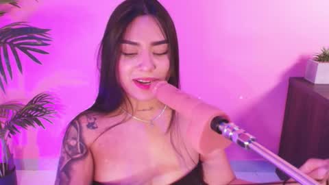 LANA online show from April 9, 2026, 6:19 am