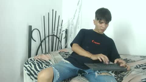 Snapshot of lana_robertt chatting on April 13, 2026, 5:02 am lana_robertt online show from April 13, 2026, 5:02 am