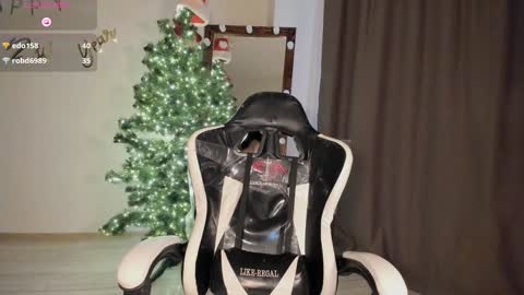 Lana online show from January 17, 2025, 12:10 pm