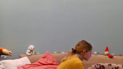 Lana online show from February 20, 2026, 9:37 pm