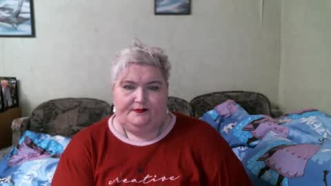 lanacat555 online show from January 20, 2025, 5:27 pm