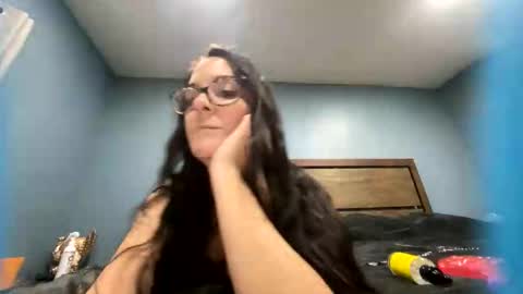 lanacolleen online show from February 3, 2026, 6:57 pm