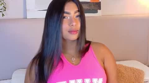 Lana online show from November 23, 2025, 3:34 pm