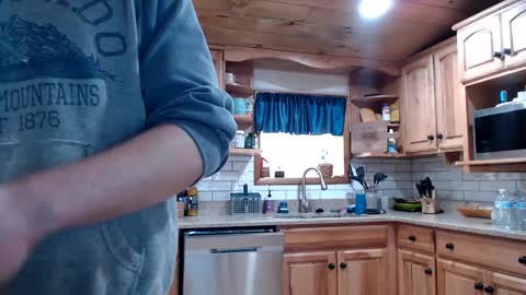 Lance online show from March 11, 2025, 2:07 pm