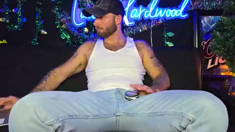 Snapshot of lancehardwood222 chatting on November 10, 2025, 1:15 am LANCE online show from November 10, 2025, 1:15 am