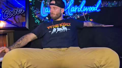 Snapshot of lancehardwood222 chatting on November 26, 2025, 12:55 am LANCE online show from November 26, 2025, 12:55 am